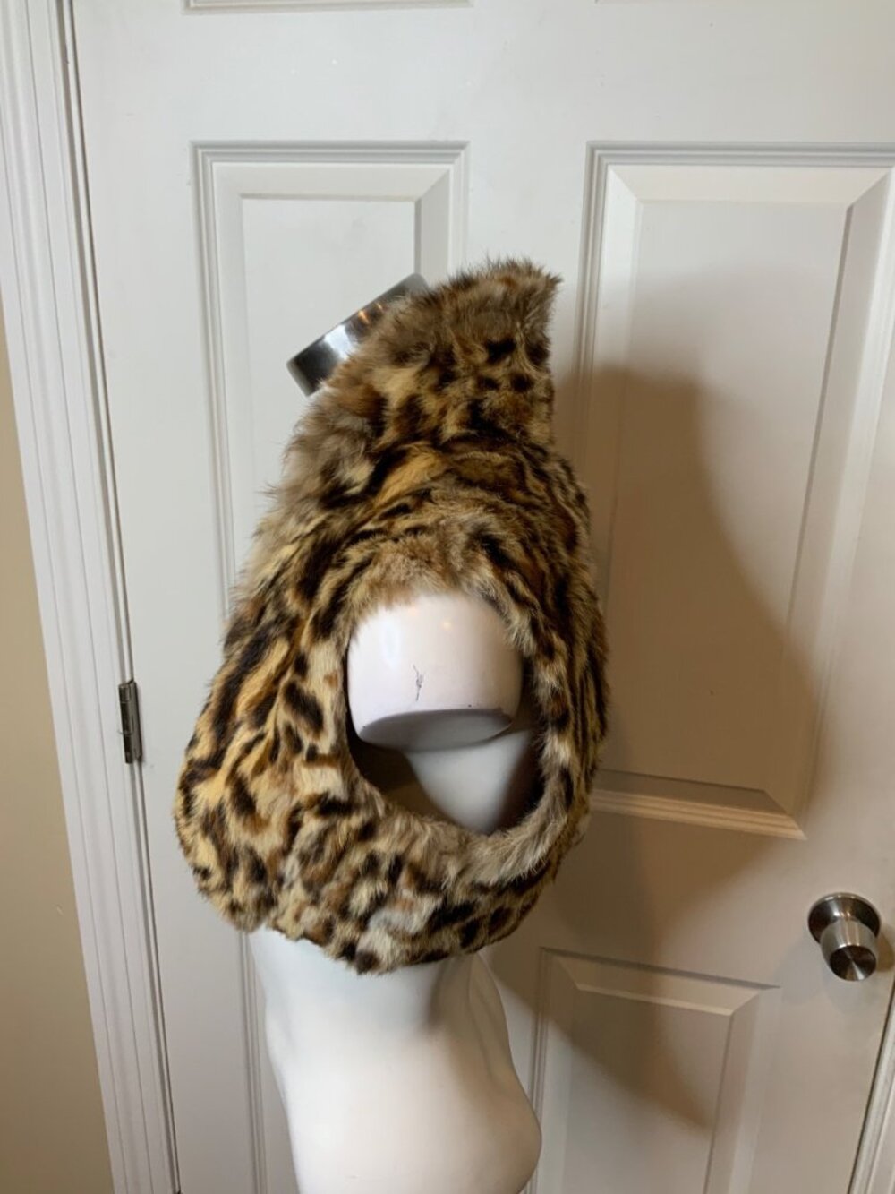 Marciano Vintage Girl's Leopard Print 100% Rabbit Fur Shurg Vest, Size S - Picture 3 of 5